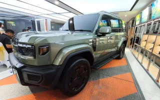 iCAR V23 dan V27 Hadir di Lotte Mall Jakarta