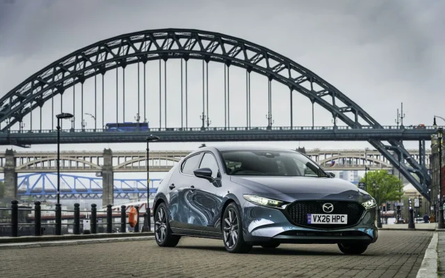 Mazda3 Terbaru Makin Canggih Tanpa Naik Harga
