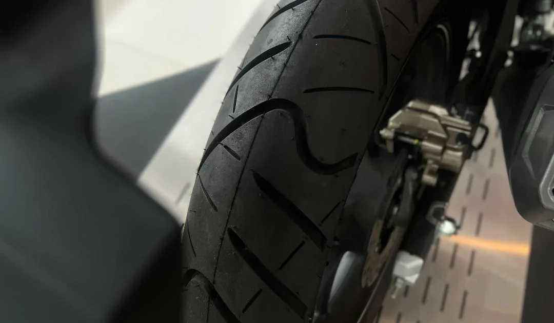 Masalah yang Sering Muncul pada Ban Motor Jika Diabaikan