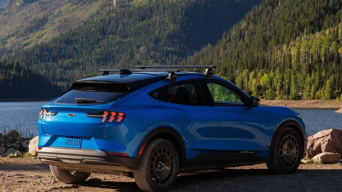 Ford Rilis Mustang Mach-E SSV 2027 Mobil Patroli Listrik