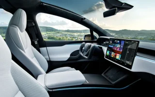 Sewa Tesla dengan Fitur FSD Kini Tersedia Akhir Pekan