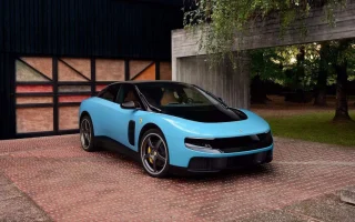 Mobil Listrik Pertama Ferrari Kantongi Izin Jual di Australia