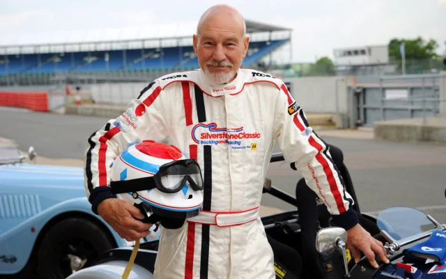 Patrick Stewart, Aktor Legendaris Penggemar Balap Mobil