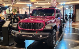Jeep Wrangler Rubicon Warna Tuscadero Hadir di Indonesia