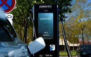 Powerdot dan Hubject Hadirkan Plug & Charge di Eropa