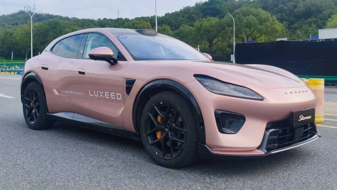 Luxeed Stormax, Mobil Sport Listrik Mewah Bertenaga 625 Hp