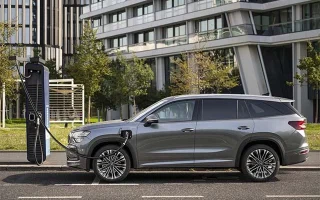 Skoda Kodiaq Hadirkan Plug-In Hybrid 200 kW dan Varian L&K
