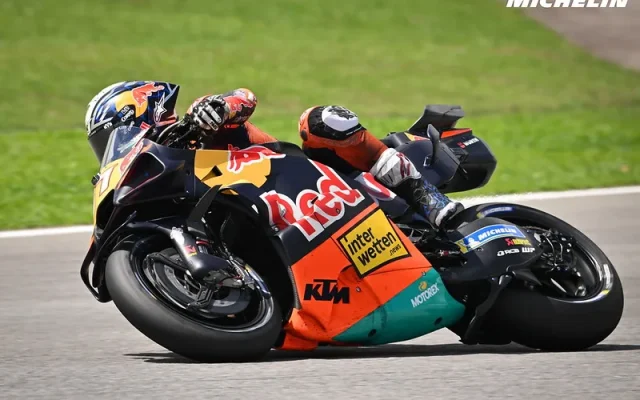 Pembalap GP Keluhkan Kondisi Aspal Sirkuit Sepang
