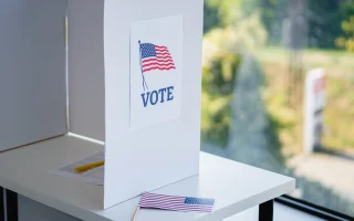 Dana Kampanye Komisioner Asuransi California Cetak Rekor