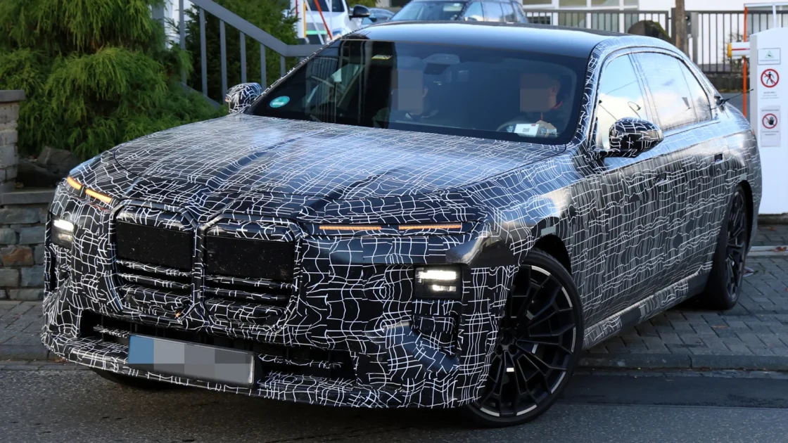Model Terbaru Alpina Berbasis BMW Seri 7 Terlihat Diuji