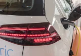 VW Tunda Pengembangan Golf Listrik Akibat Krisis Keuangan