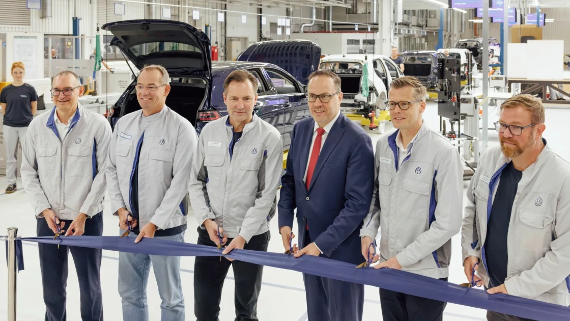 Volkswagen Resmikan Jalur Daur Ulang Kendaraan di Zwickau