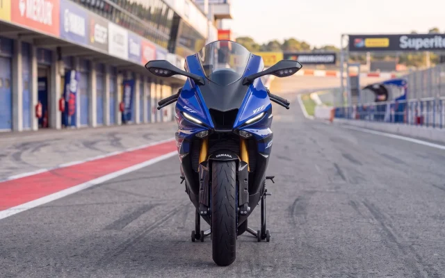 Konsep Motor Sport Listrik Yamaha dengan Desain YZF-R6
